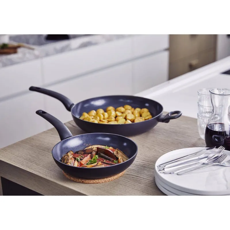 Poêles Avec Revêtement Céramique-BEKA KURO Poêle en Fonte d'Aluminium Revêtement Céramique anti-adhérent D24 cm