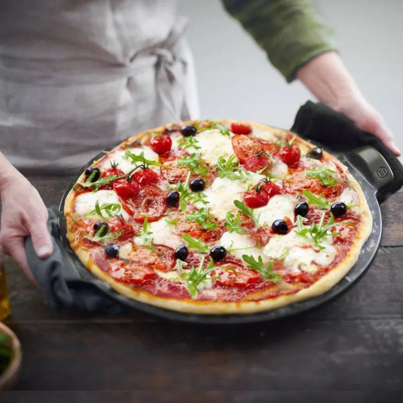 Ustensiles De Cuisine Pour Pizzas | Pizzas-Emile HENRY PIZZA Stone 36cm Four BBQ Fond lisse NOIR Mat