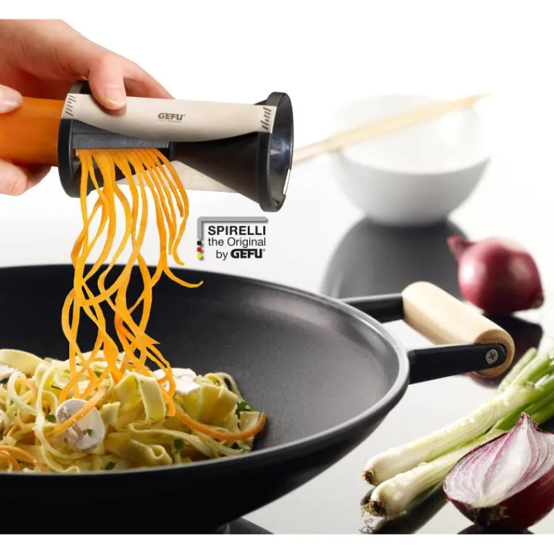 Couper | Spiralizer-GEFU SPIRELLI Taille Julienne Légumes  SPIRALE double noir SC